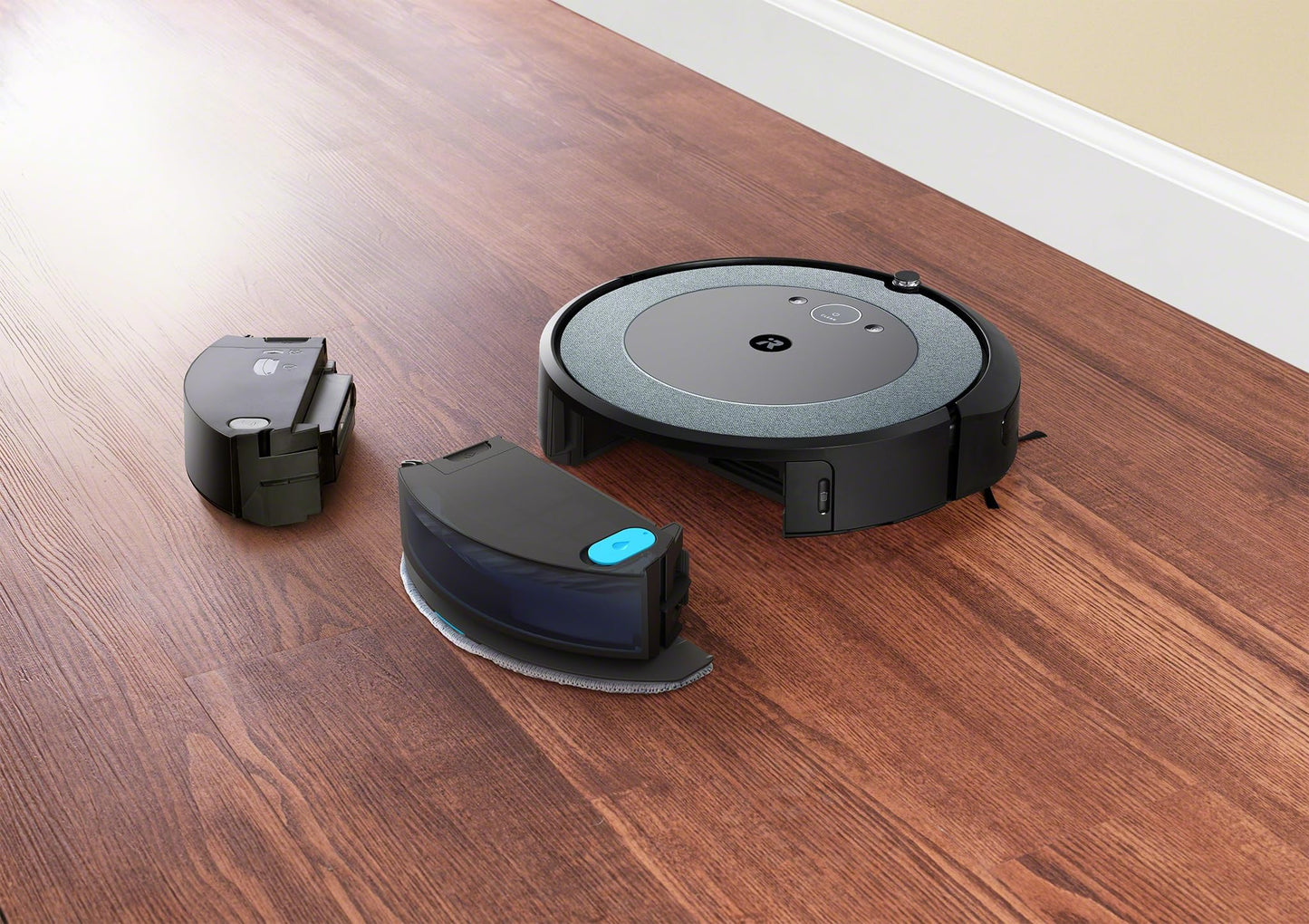 iRobot Roomba Combo i5 Saug- & Wischroboter, WLAN, 2 Gummibürsten, Sprachassistent