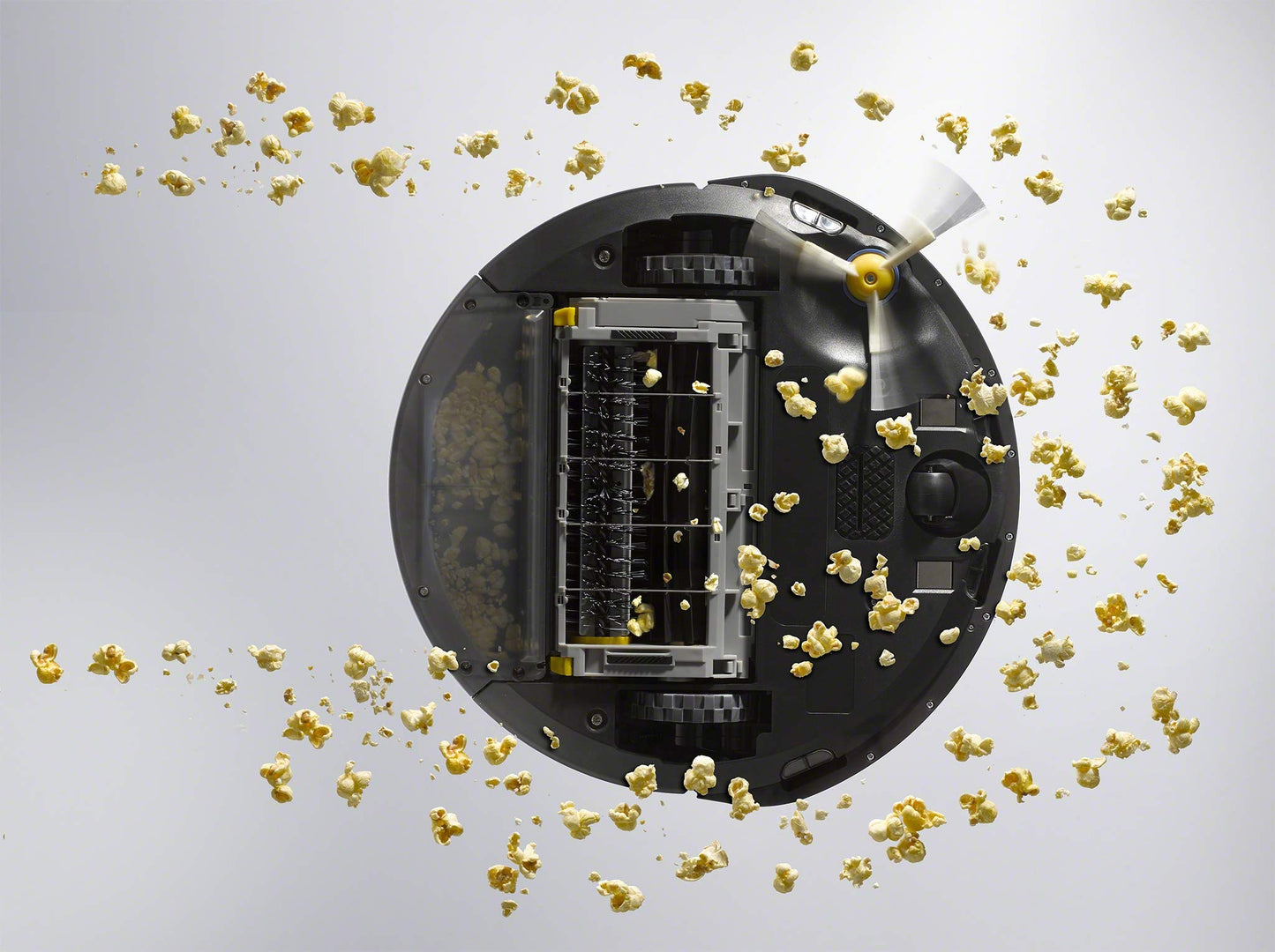 iRobot Roomba 692 Saugroboter, App & Sprachassistent, 3-Stufen-Reinigung