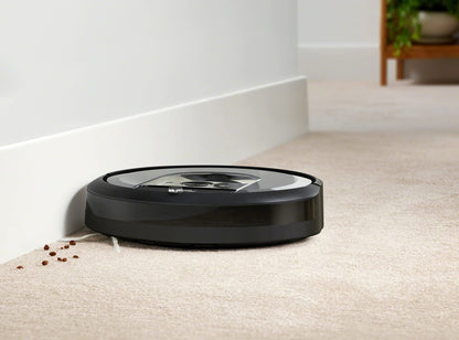 iRobot Roomba i7 (i7156) Saugroboter, App-steuerbar, 2 Gummibürsten